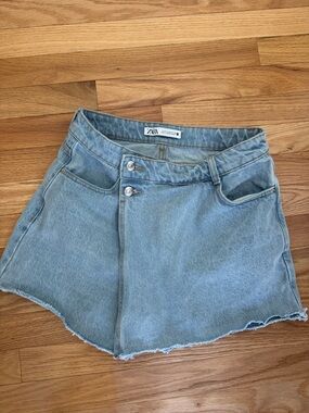 Zara Light Blue Denim Skort with Raw Hem